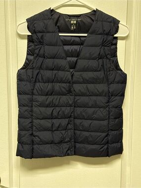 3 for $60 | Uniqlo Ultra Light Down Quilted Vest - Dark Navy